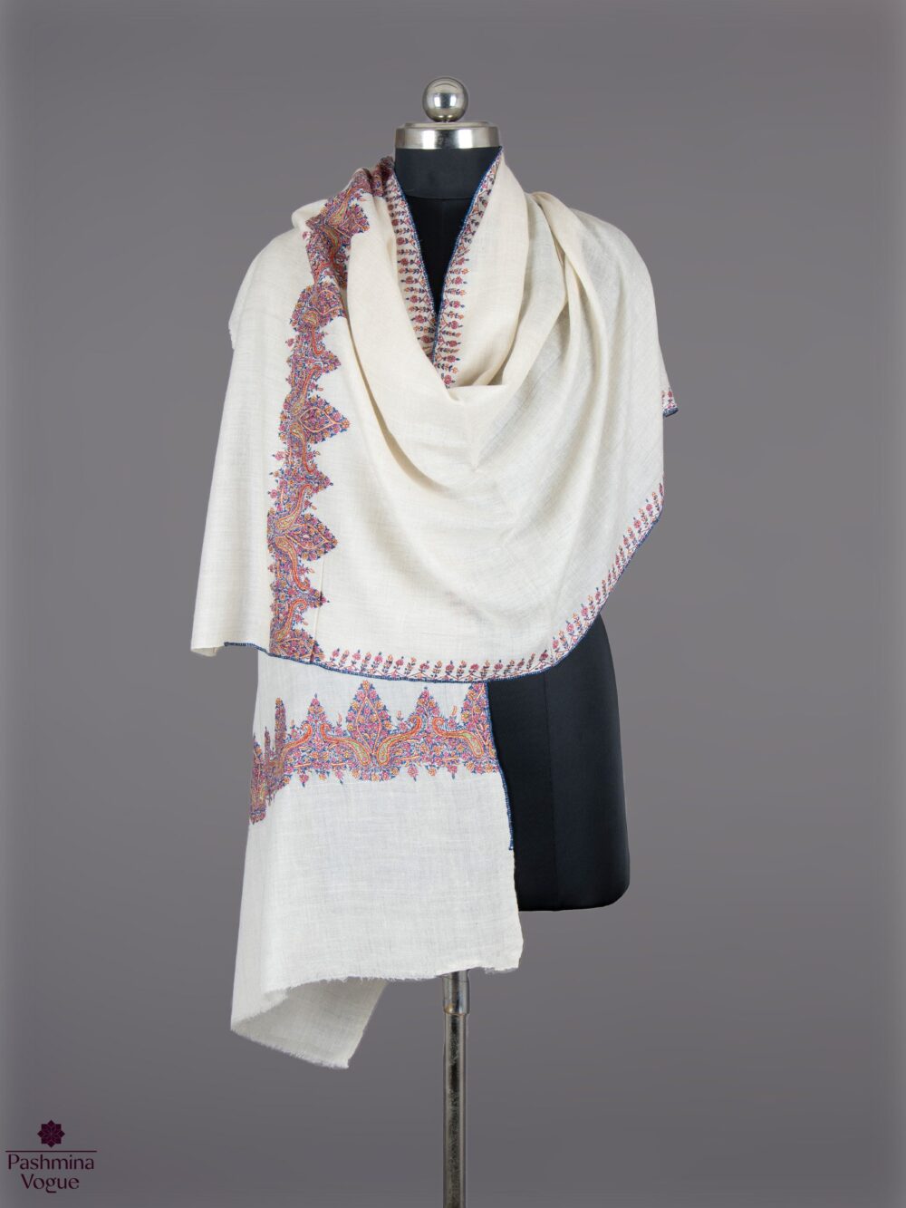 White-Embroidered-Stole