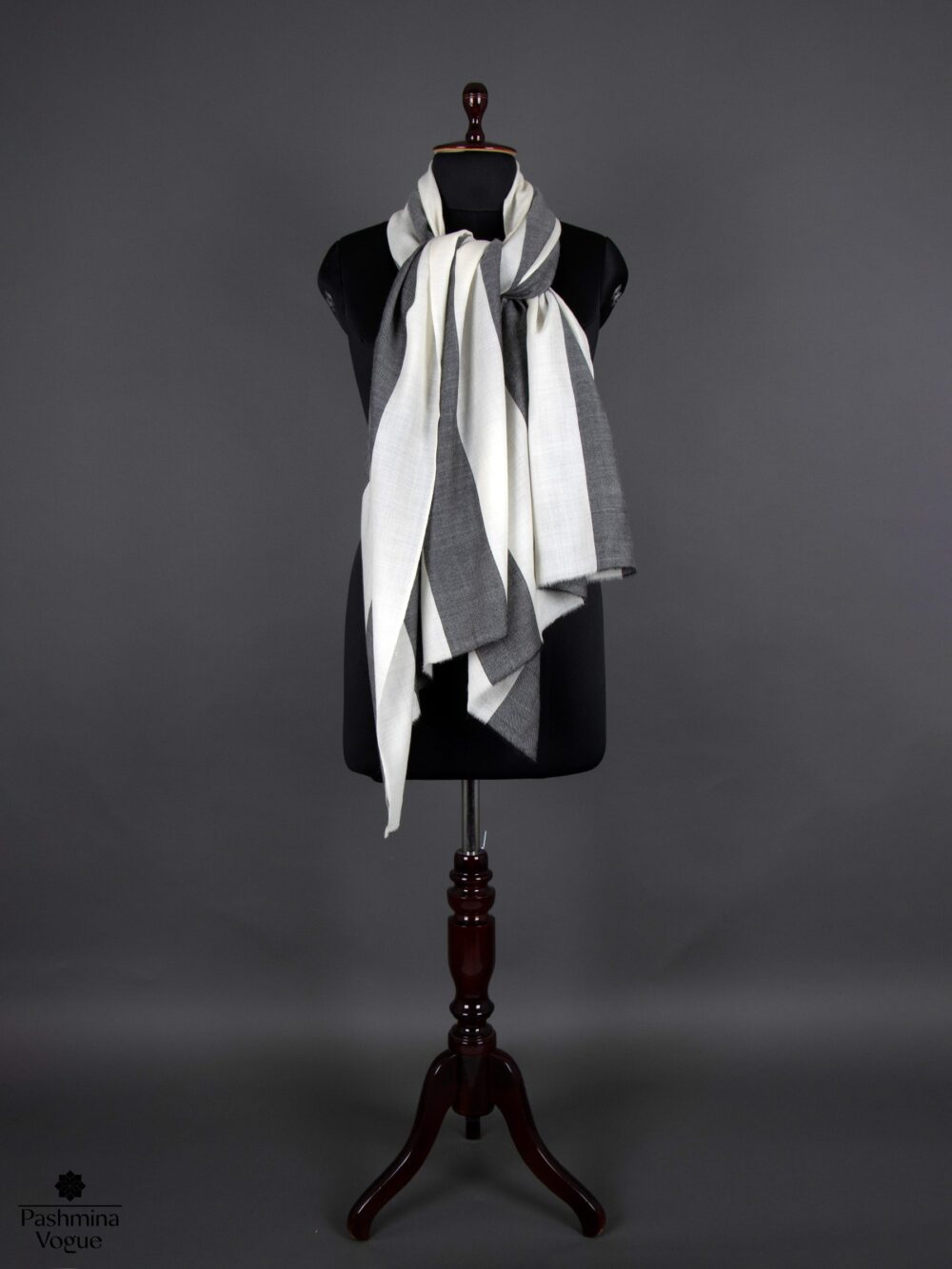 woollen-wraps-and -shawls-australia