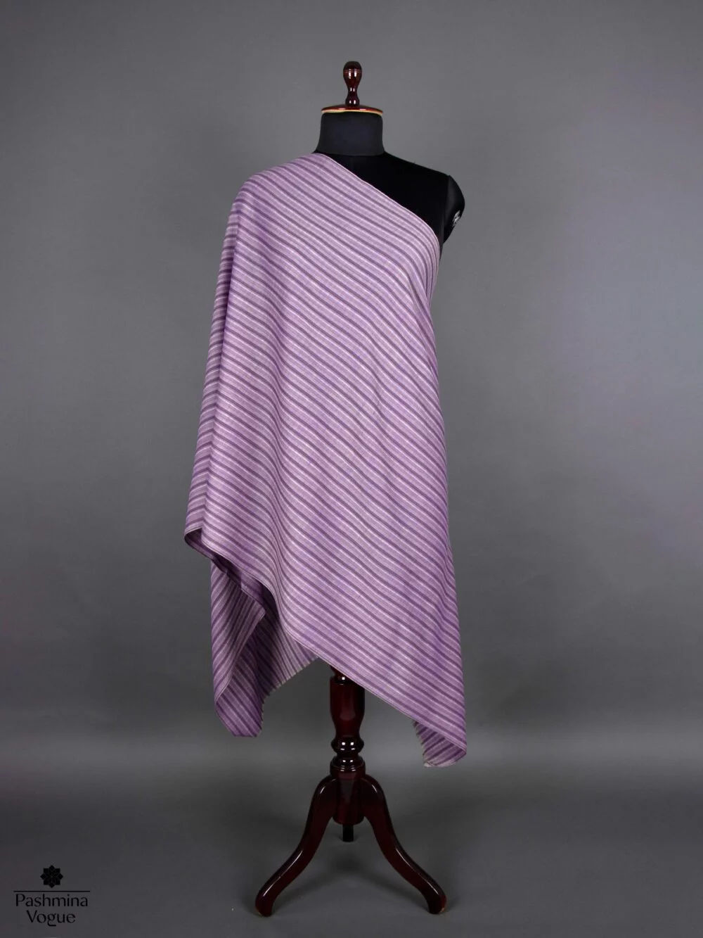 woollen-wraps-and-shawls