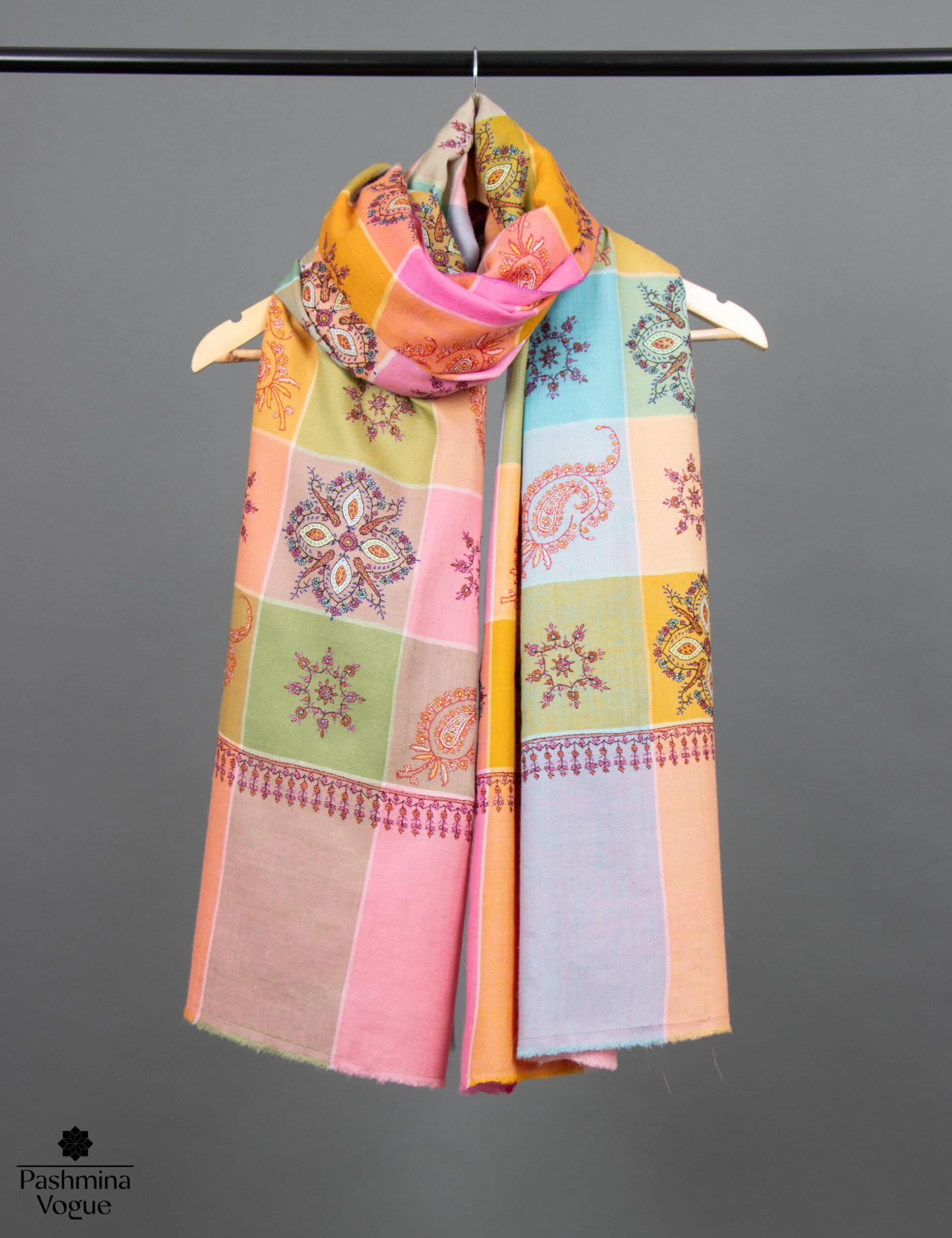 pashmina-shawls-made-in-india