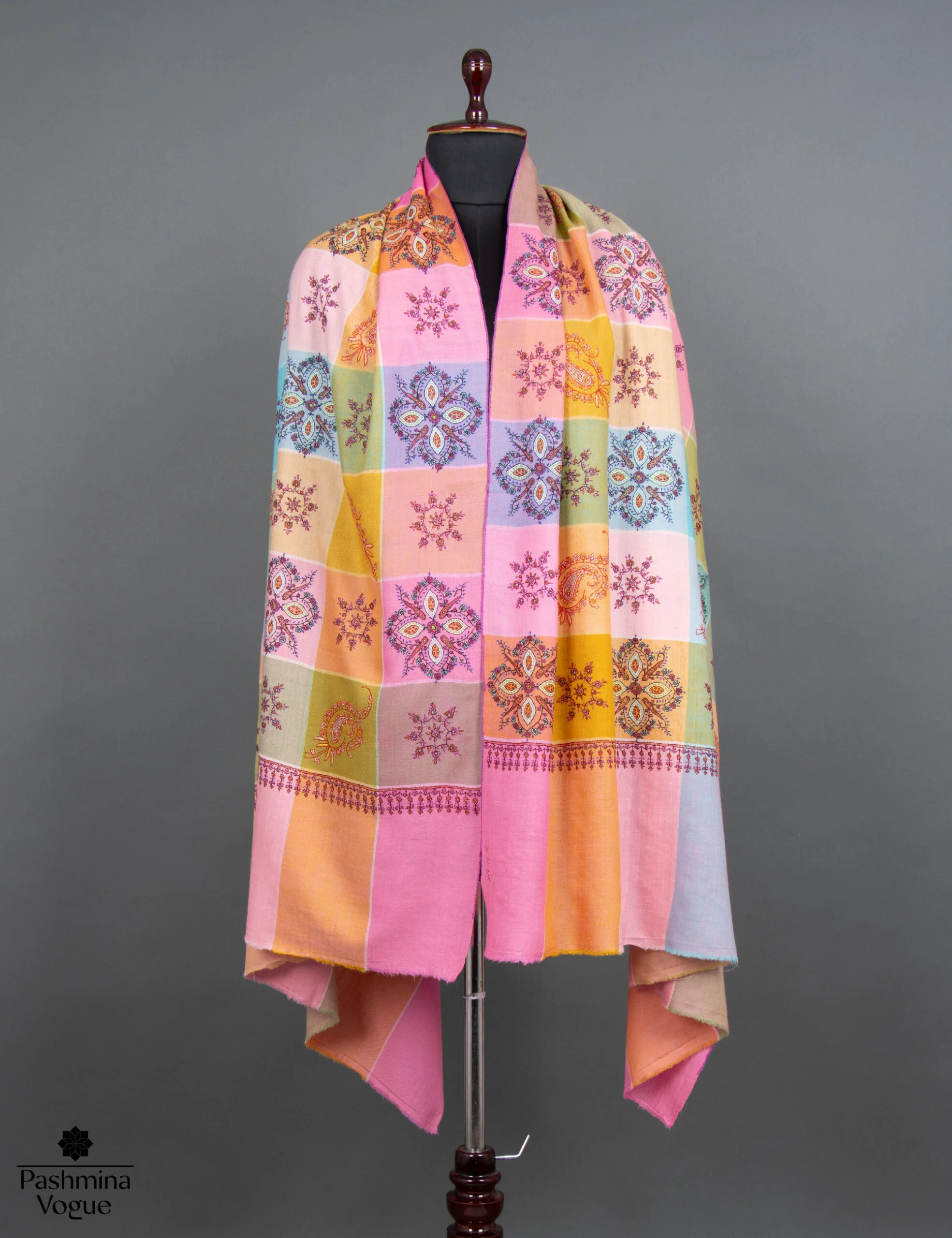 pashmina-shawls-made-in-india
