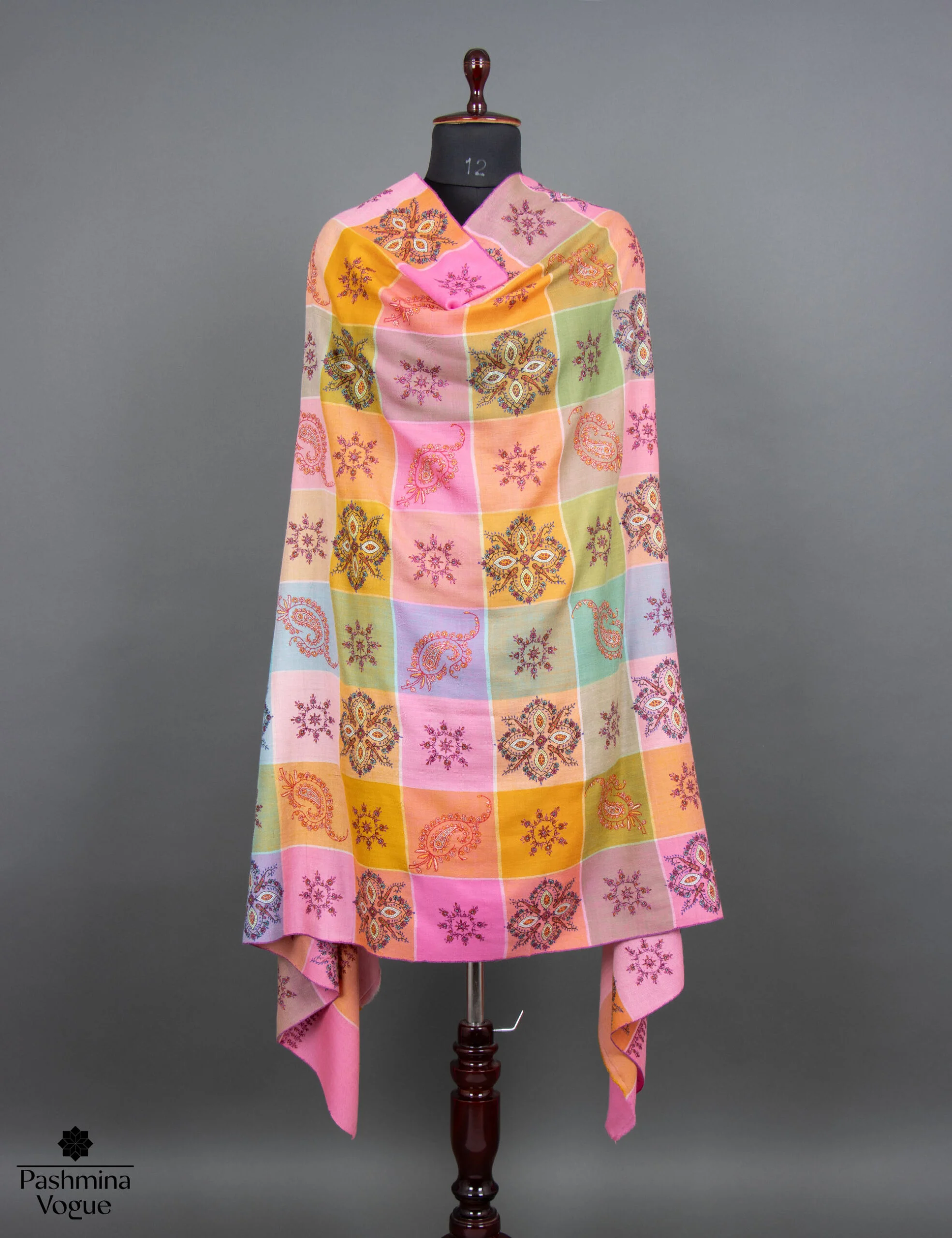 pashmina-shawls-made-in-india
