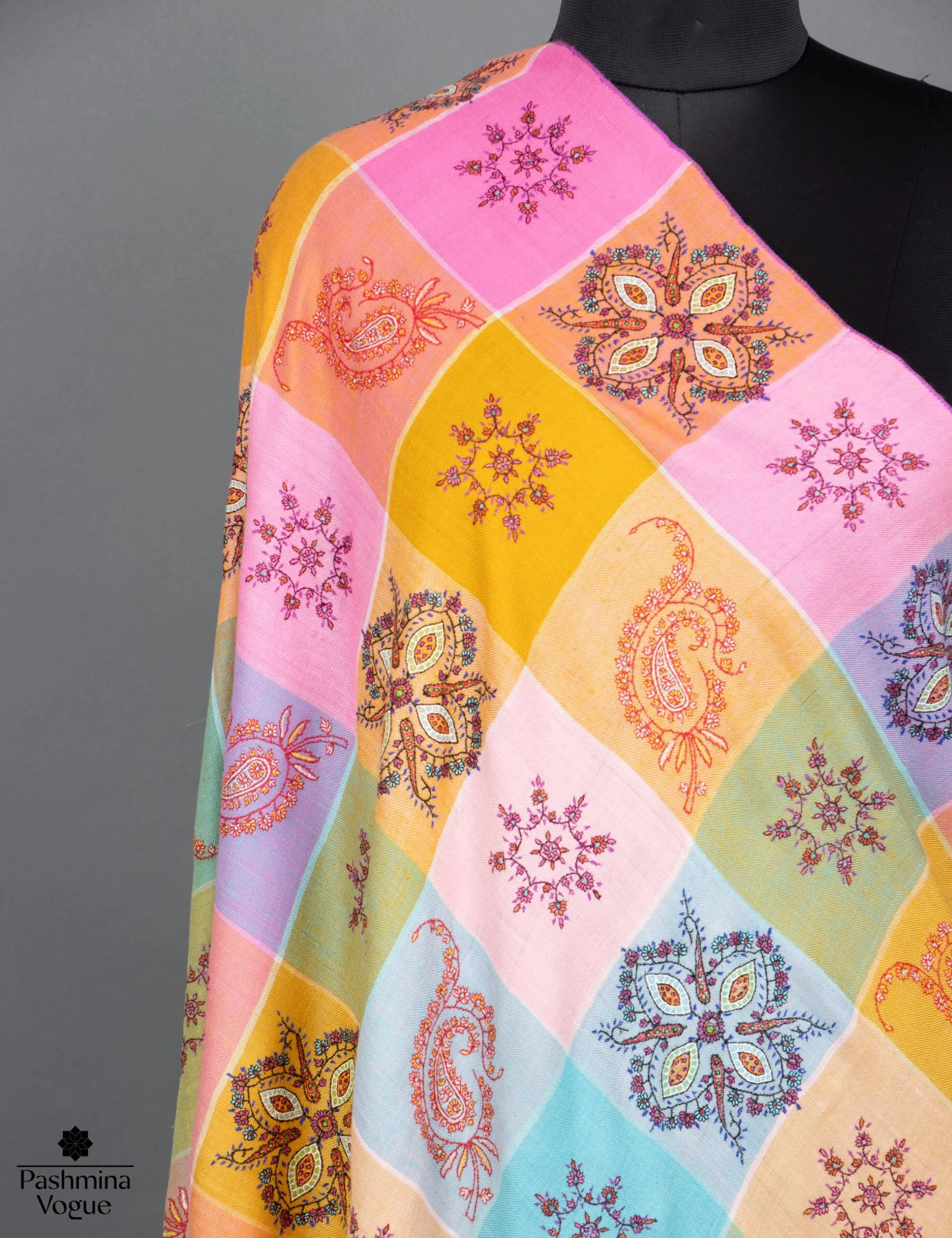 pashmina-shawls-made-in-india
