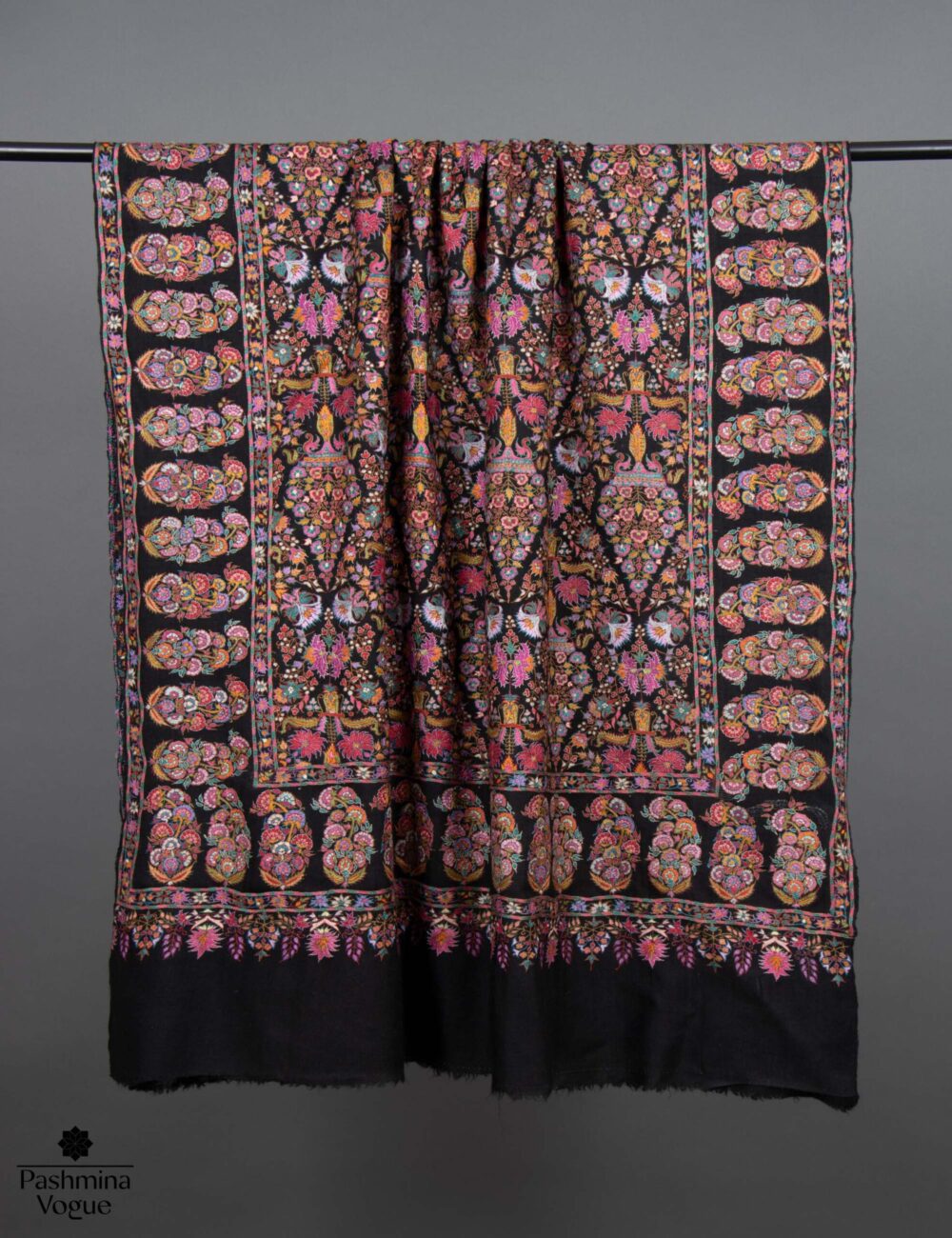 shawls-in-dubai
