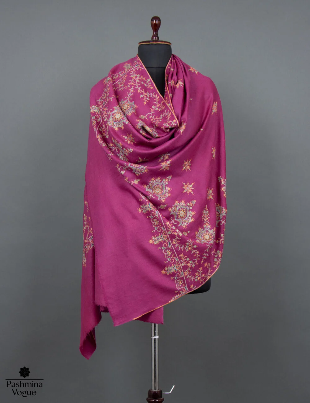 pashmina-embroidered-shawls