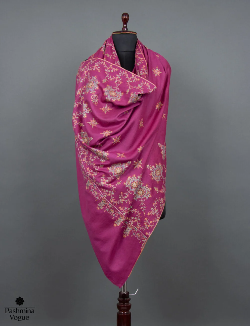 pashmina-embroidered-shawls