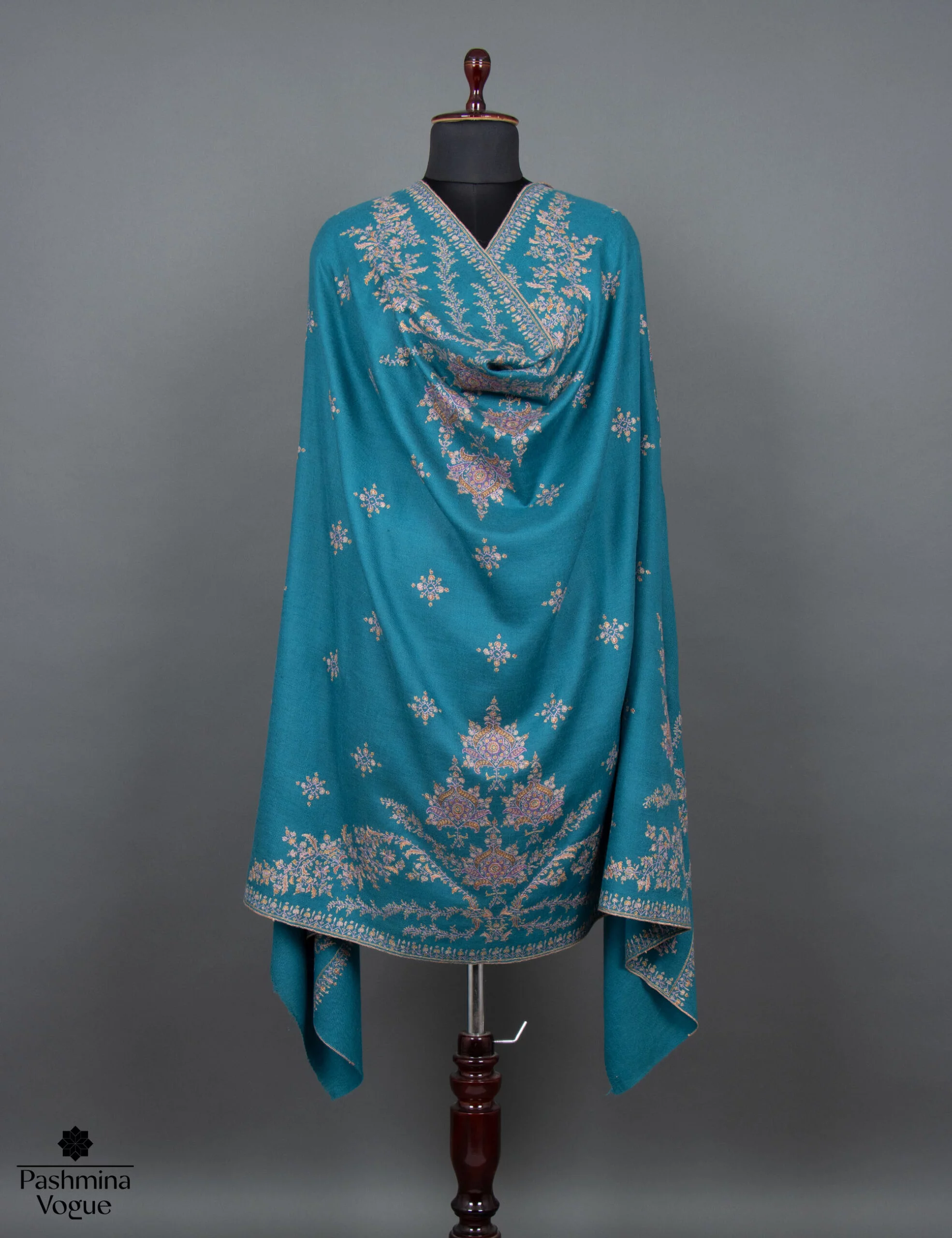 shawl-qatar