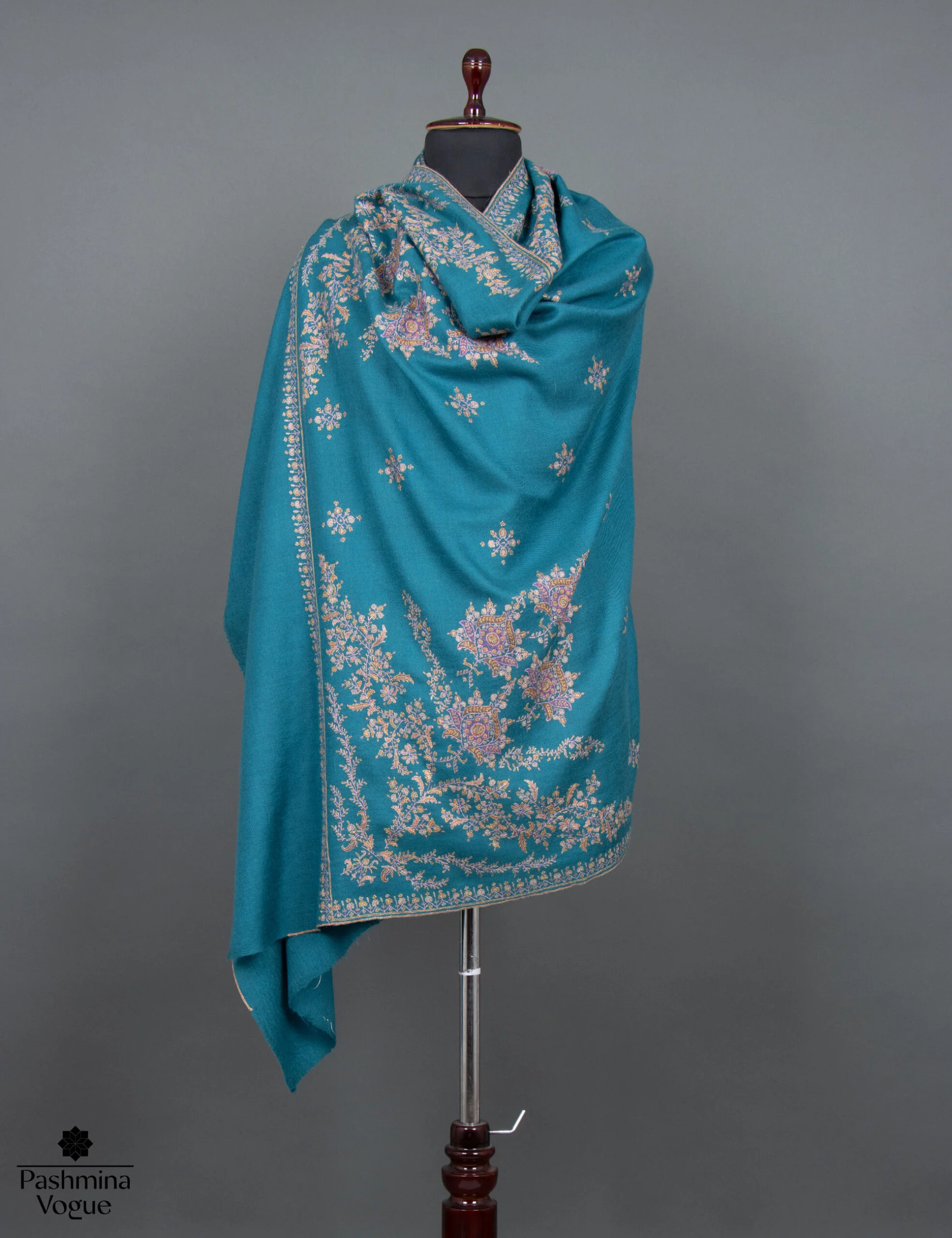 shawl-qatar