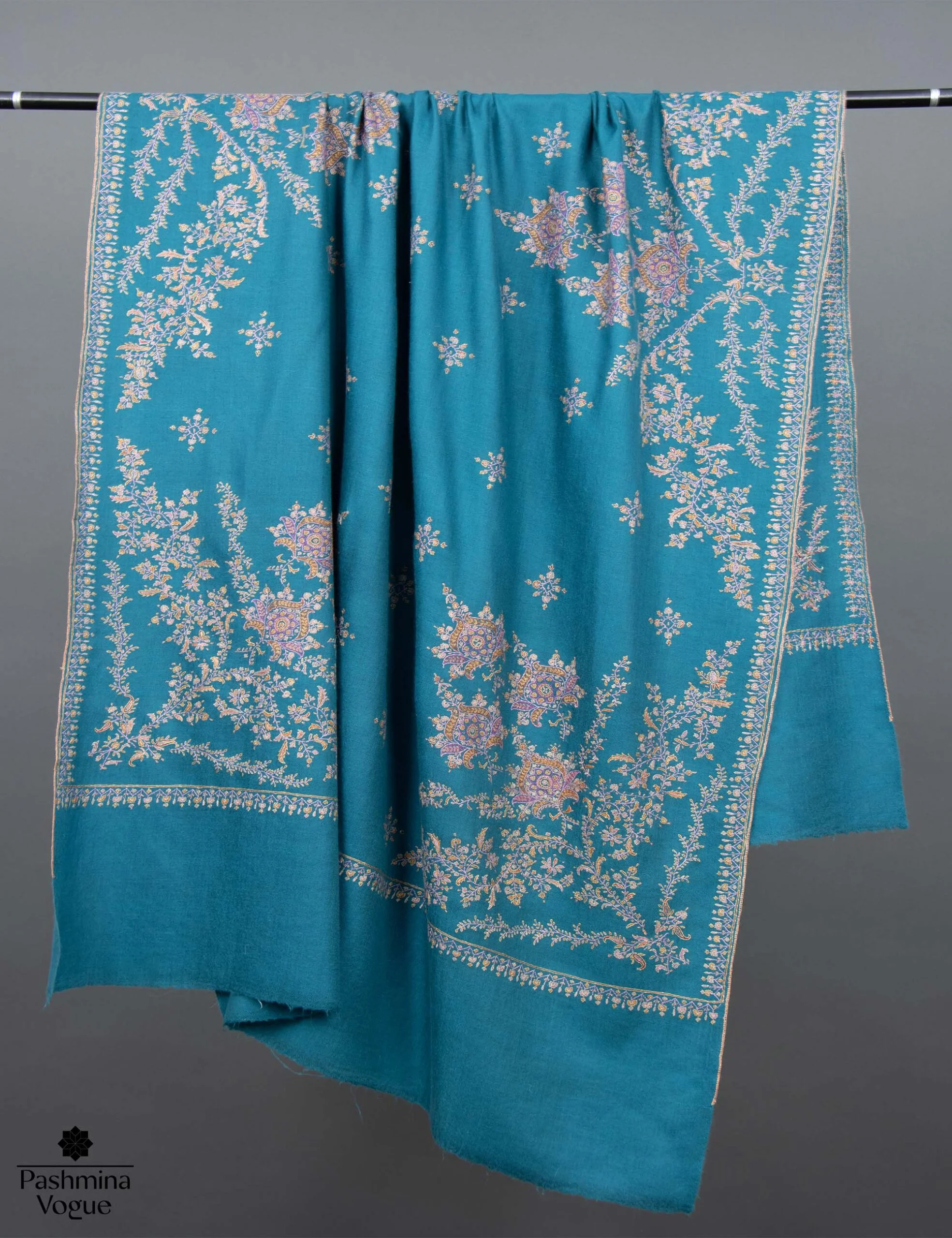 shawl-qatar