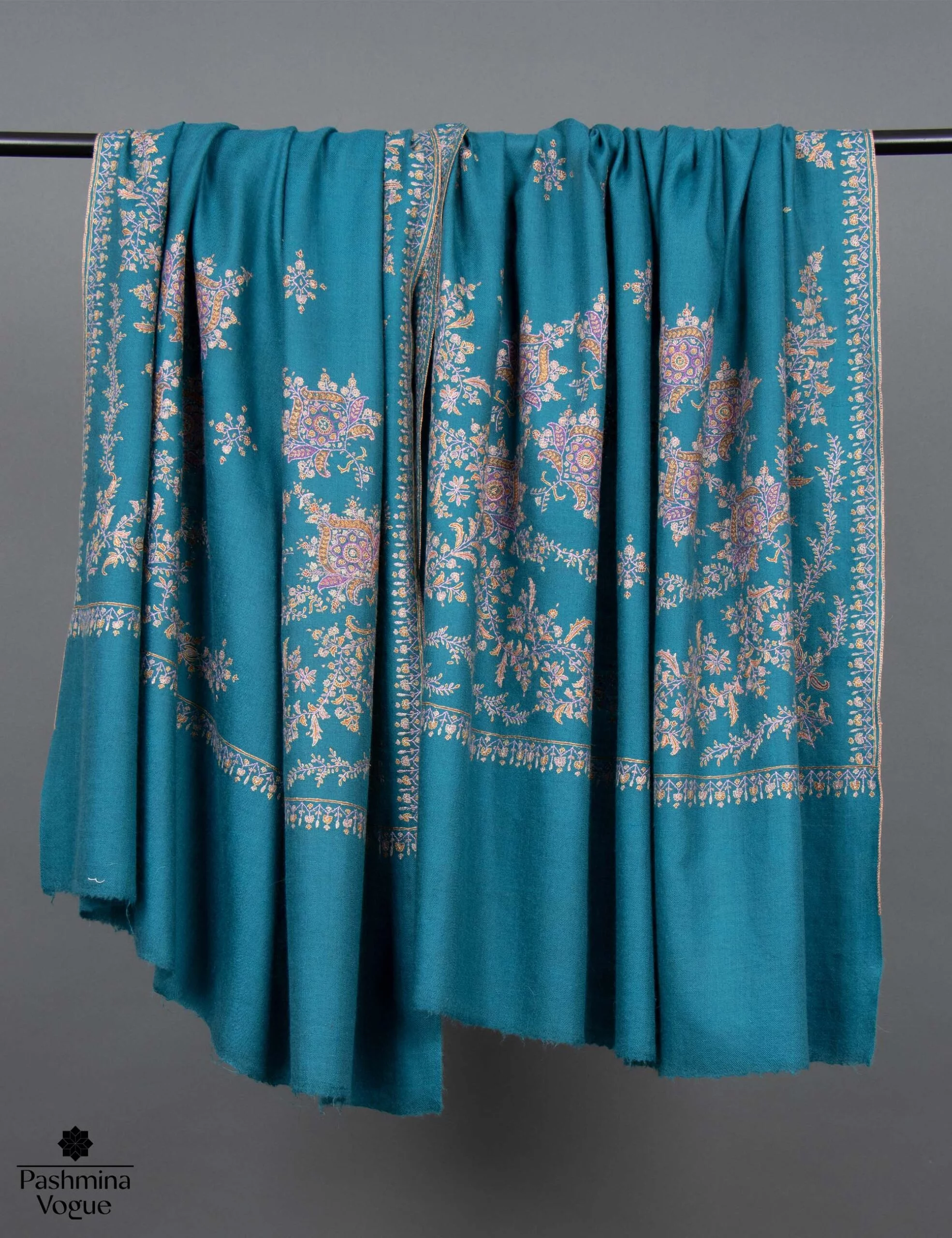 shawl-qatar