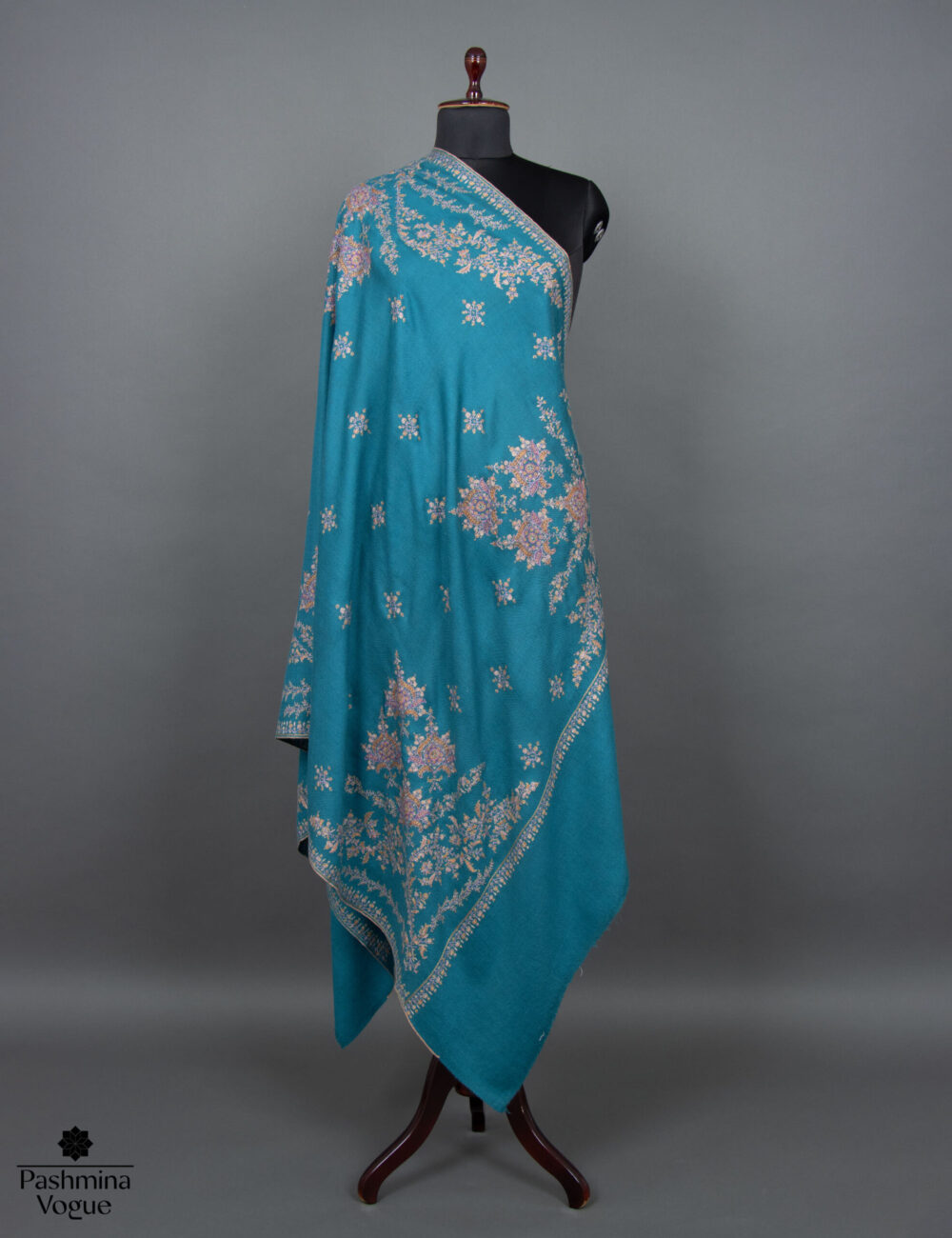 shawl-qatar