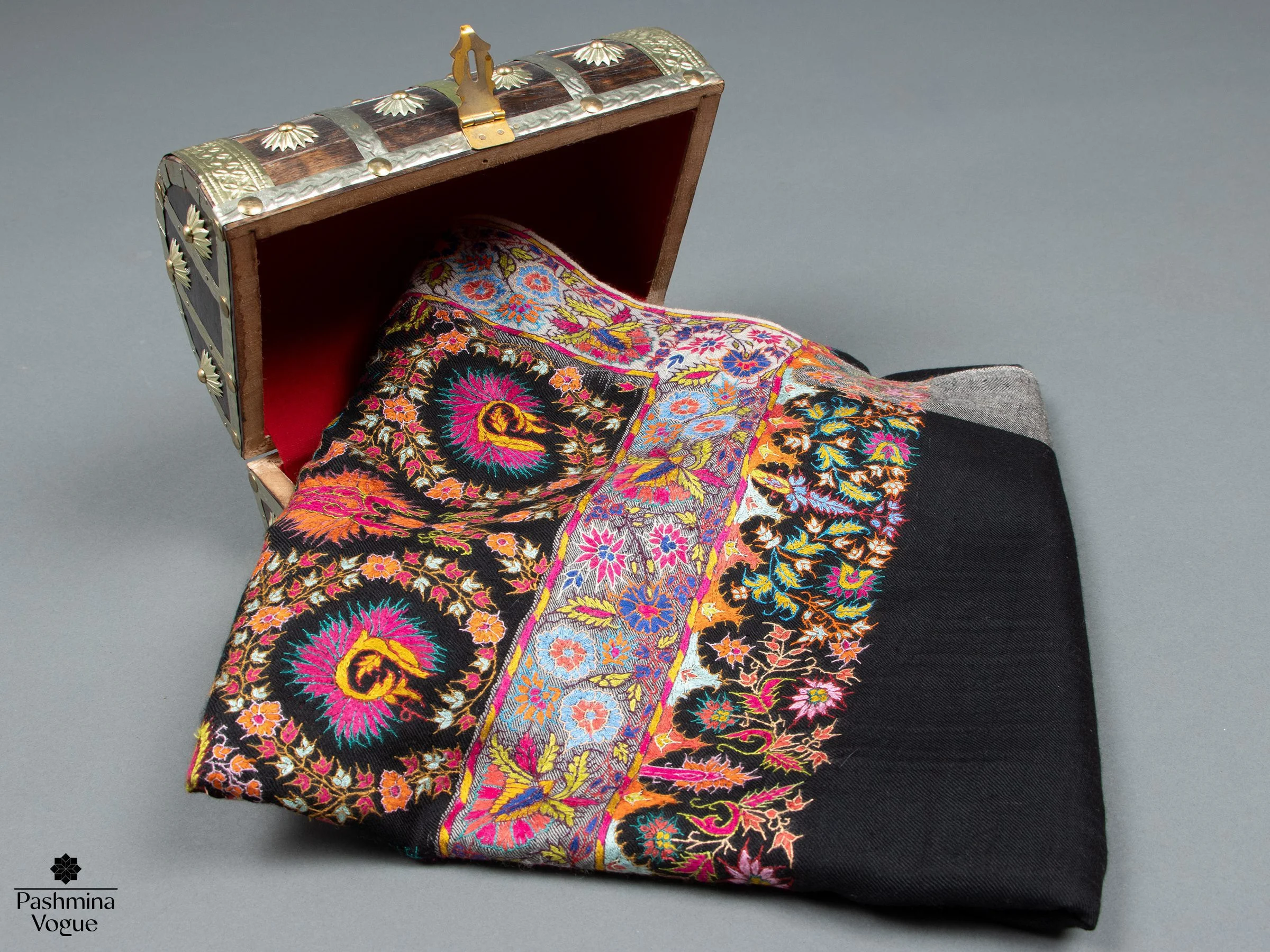 shawls-manufacturers