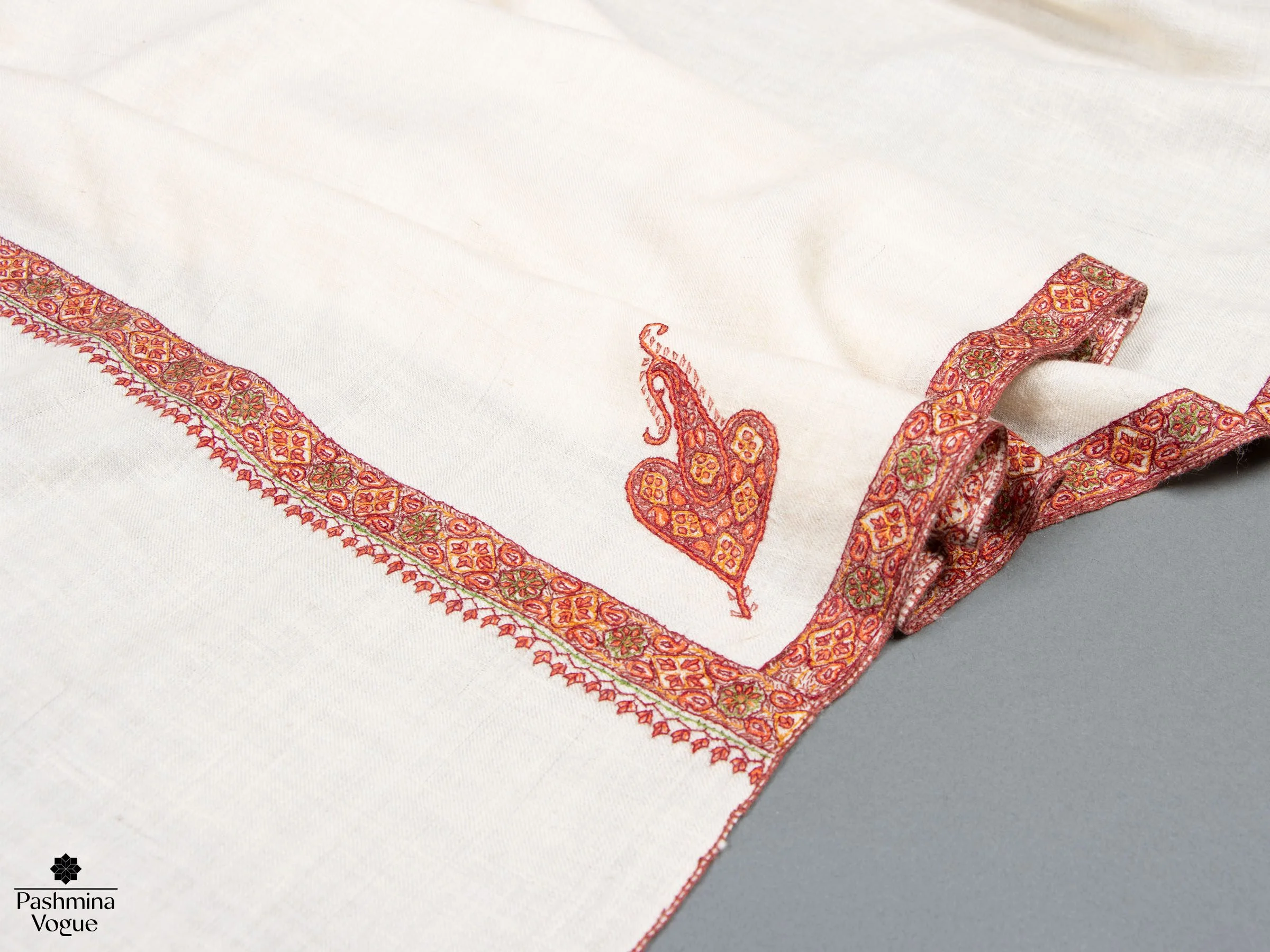 pashmina-shawl-wholesale-in-kashmir