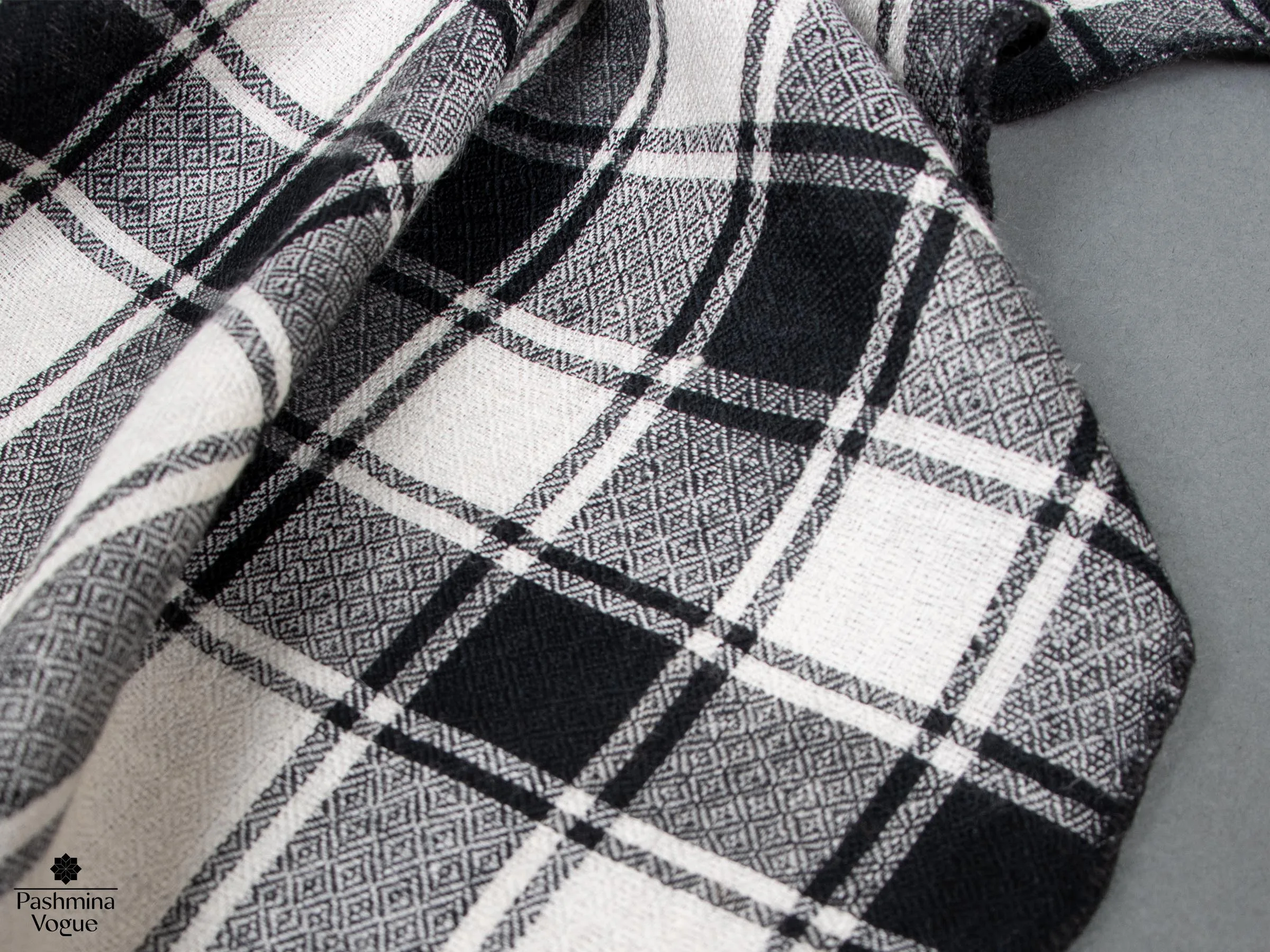 mens-black-shawl