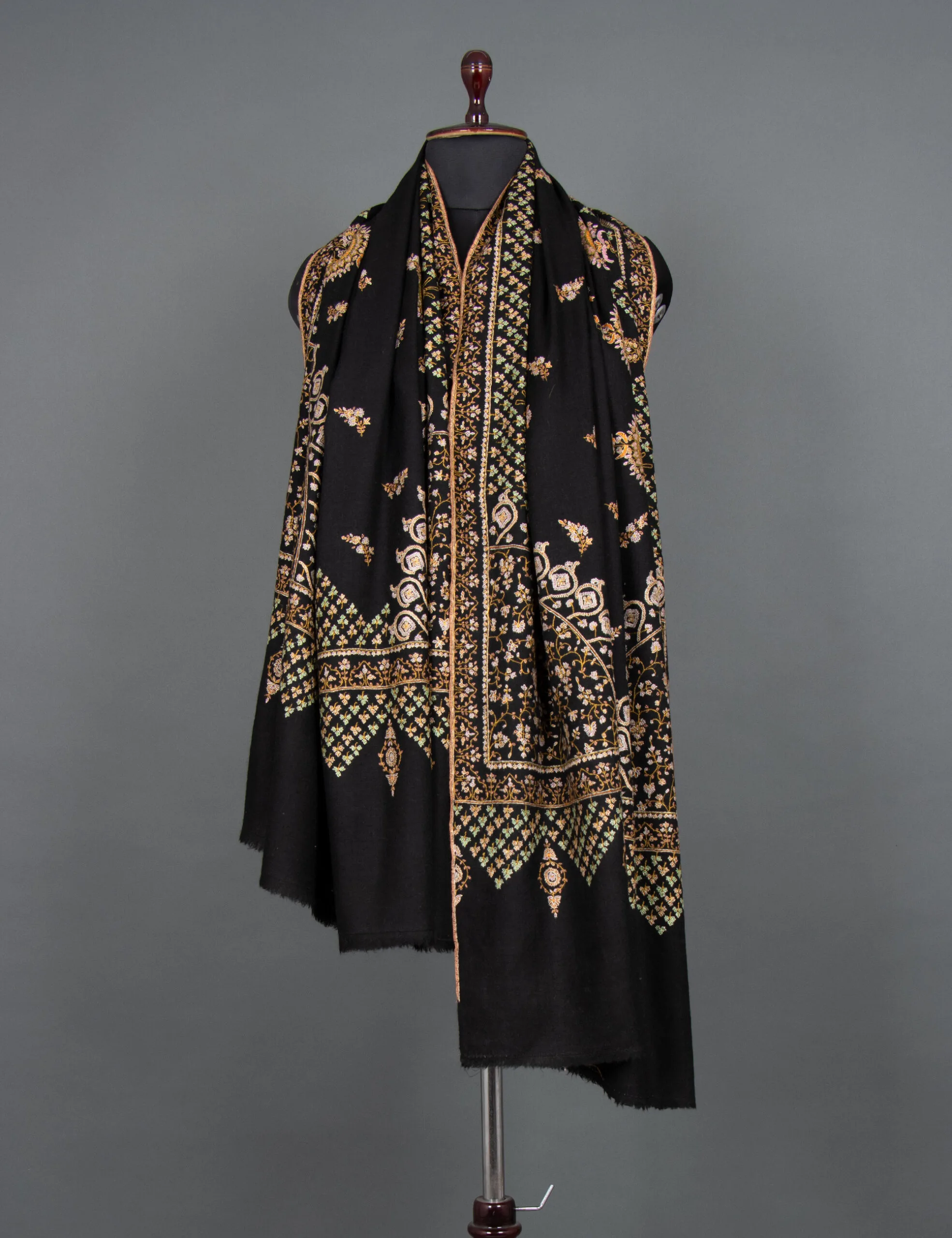 sozni-embroidery