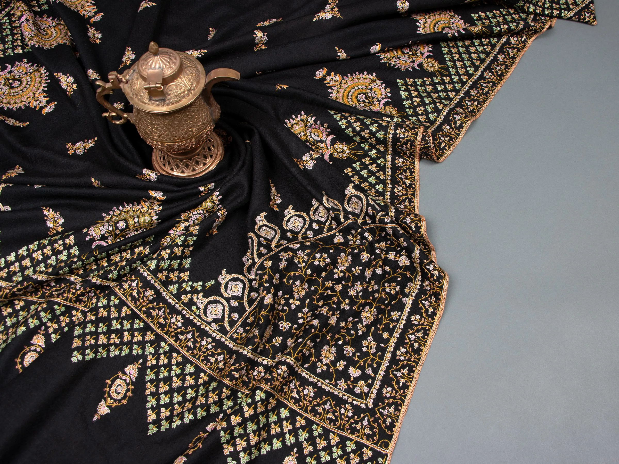 sozni-embroidery
