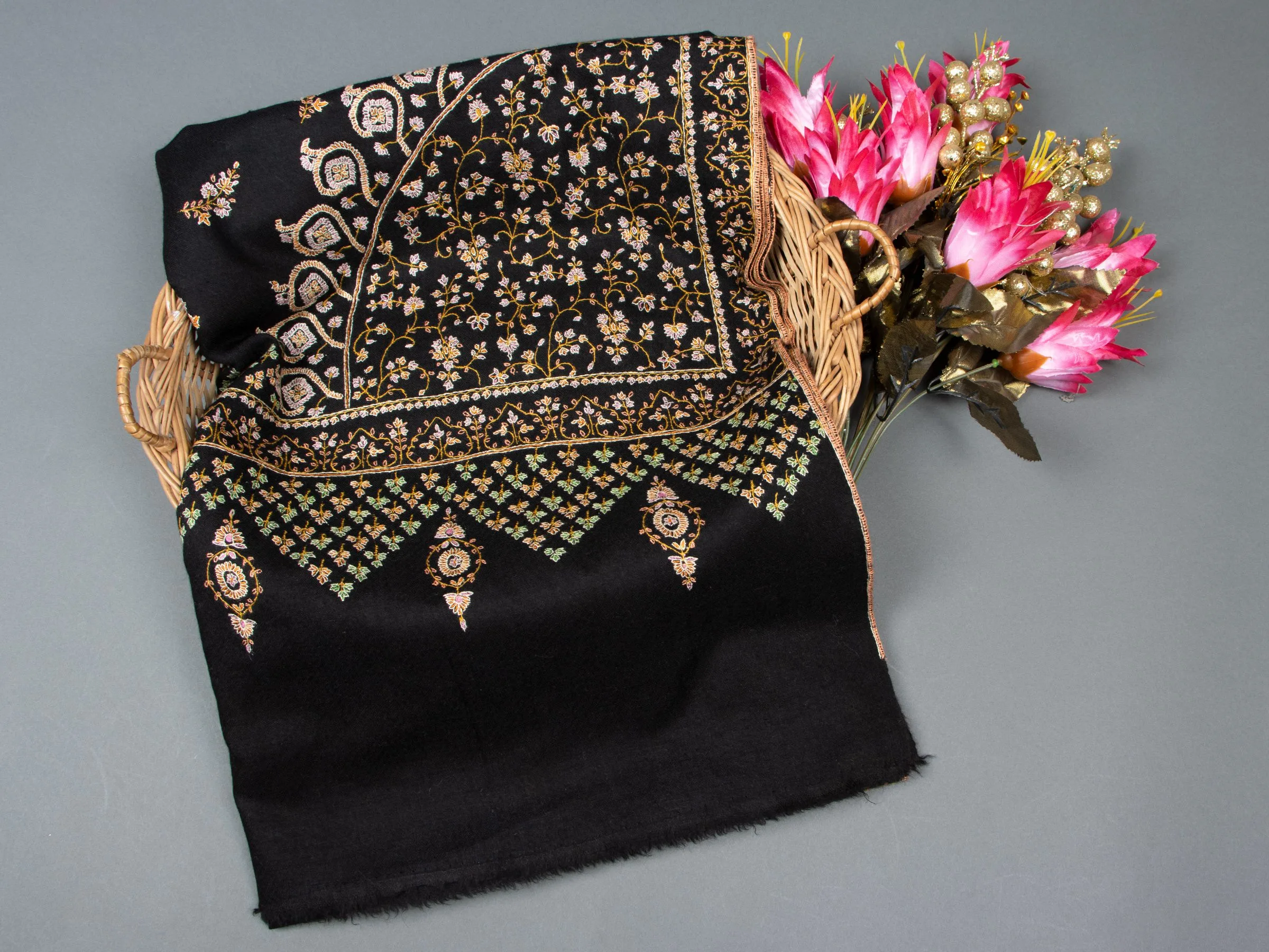 sozni-embroidery