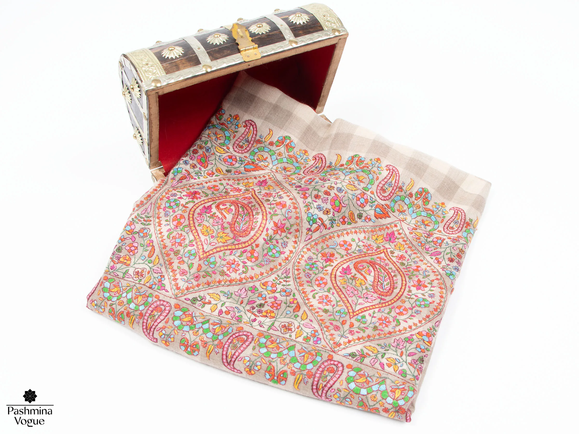 pashmina-shawl-jammu-and-kashmir
