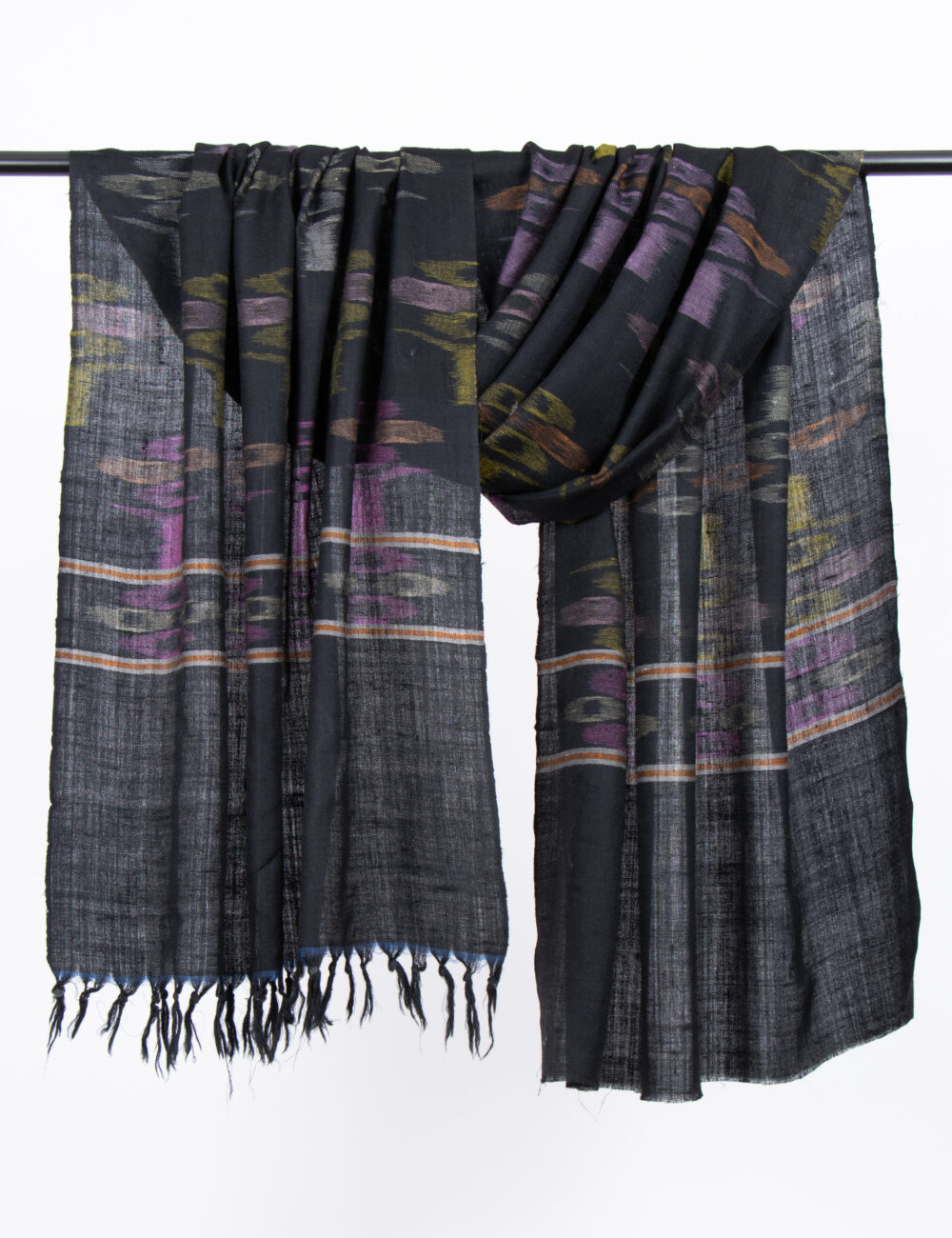 pashmina-embroidered- scarves