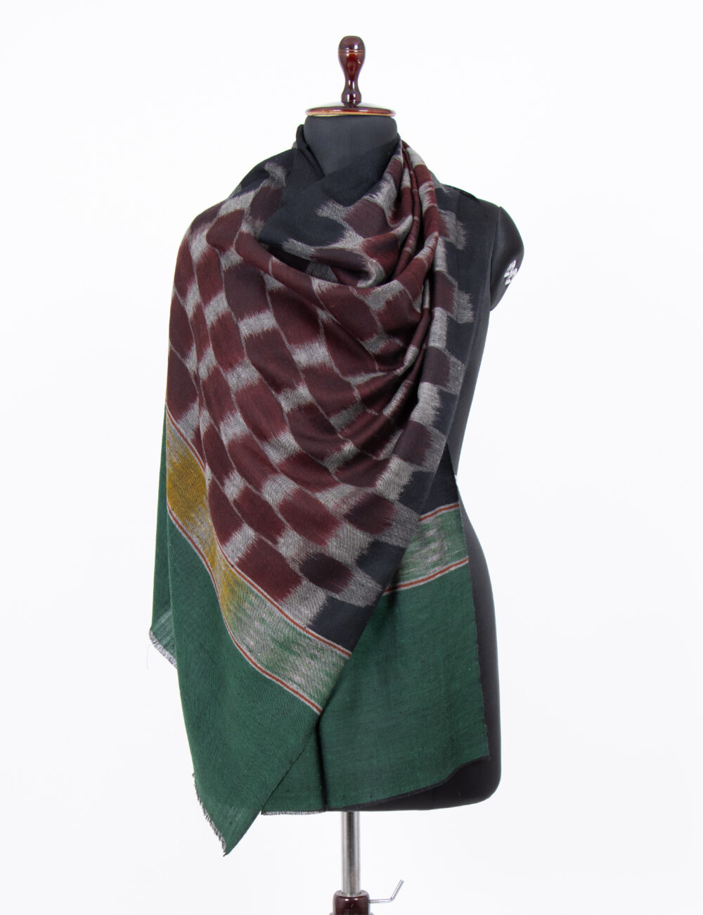 pashmina-embroidered-scarf