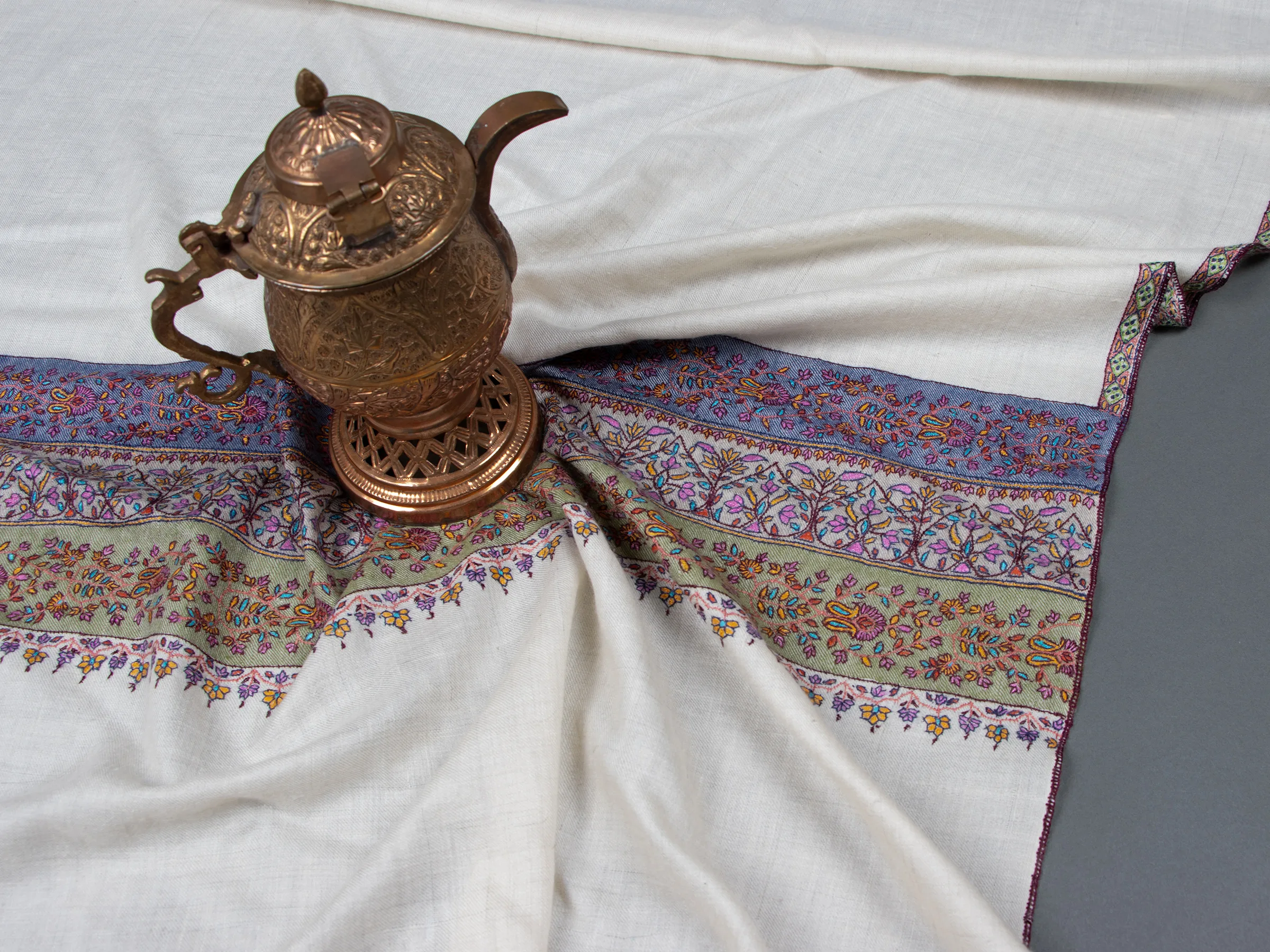 wraps-shawls