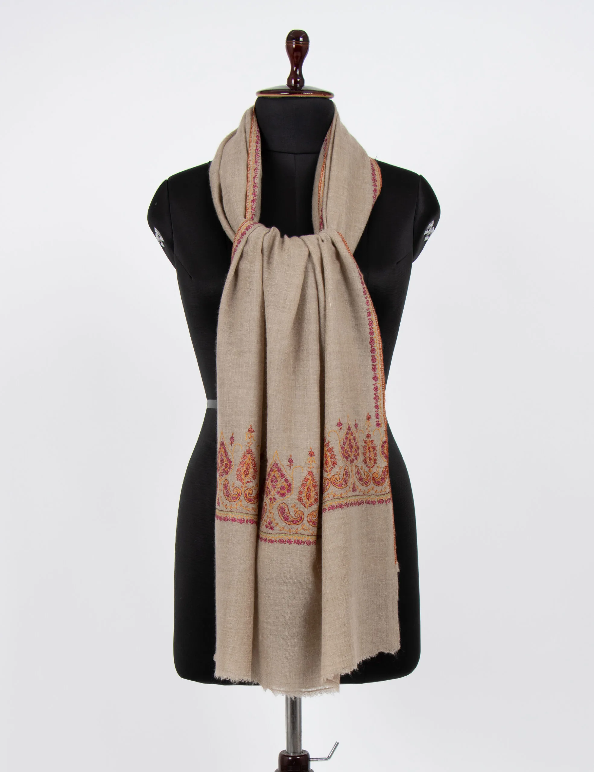 pashmina-shawl-exquisite