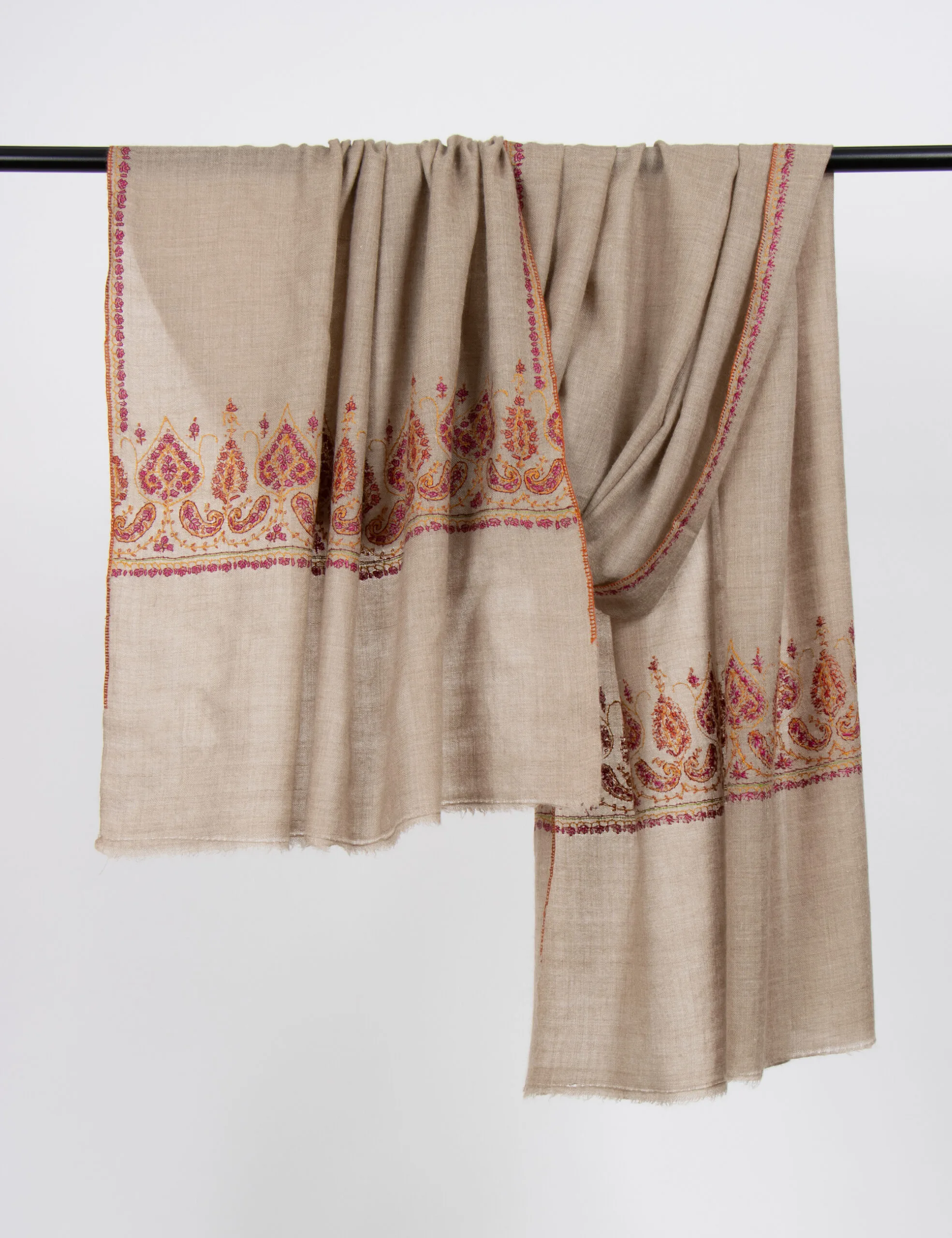 pashmina-shawl-exquisite