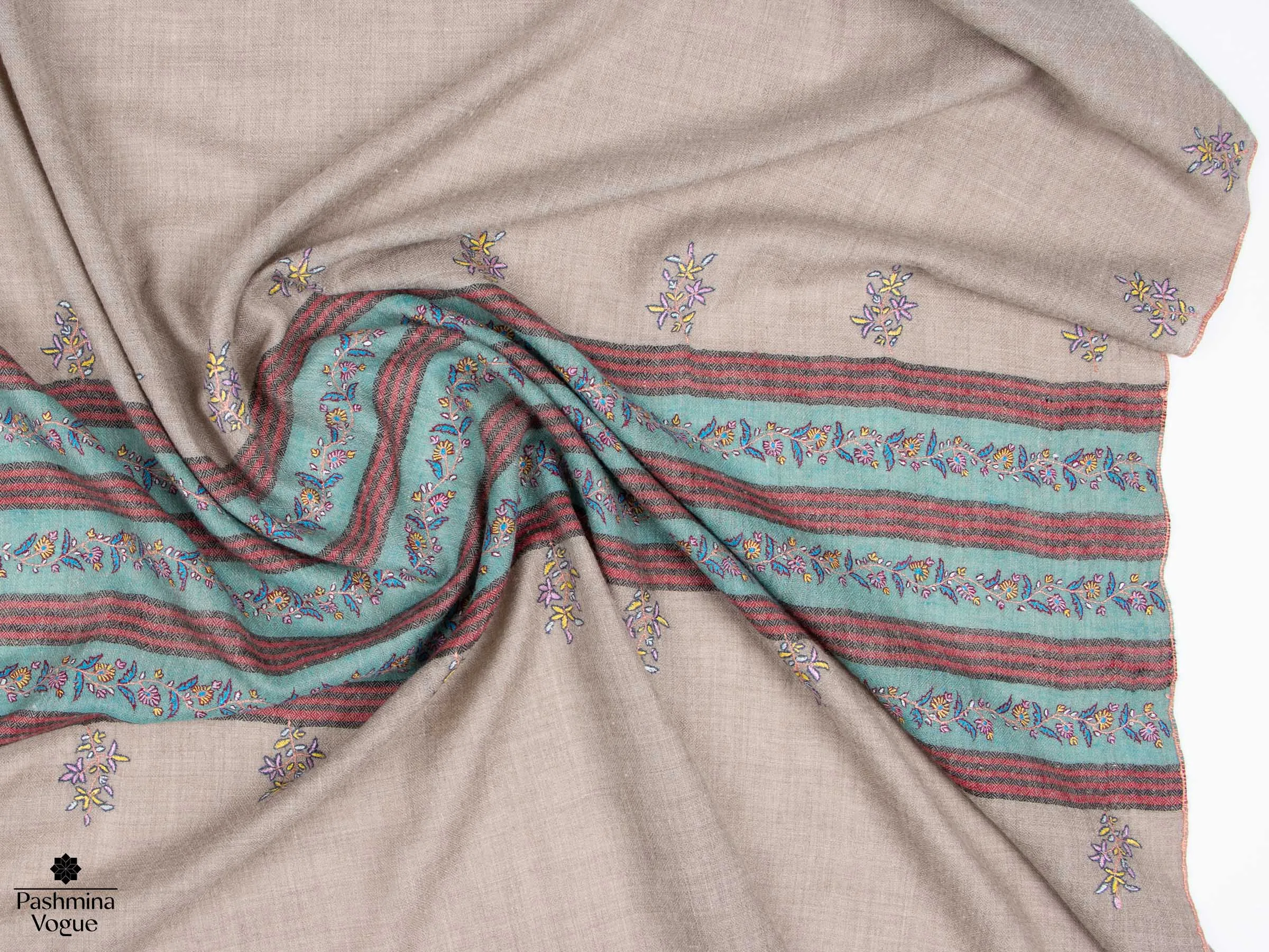 cashmere-wrap-travel