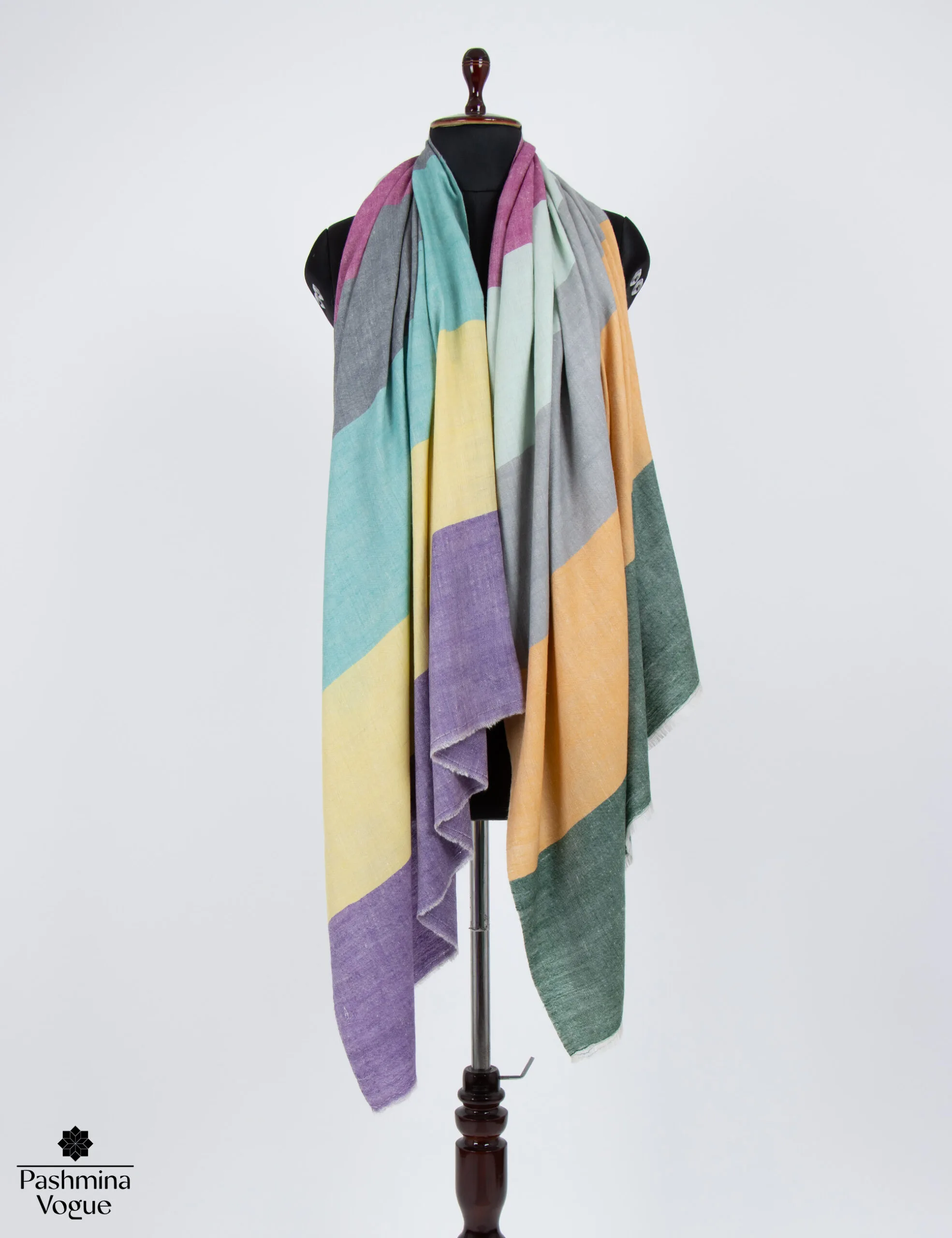 kashmiri pashmina shawl