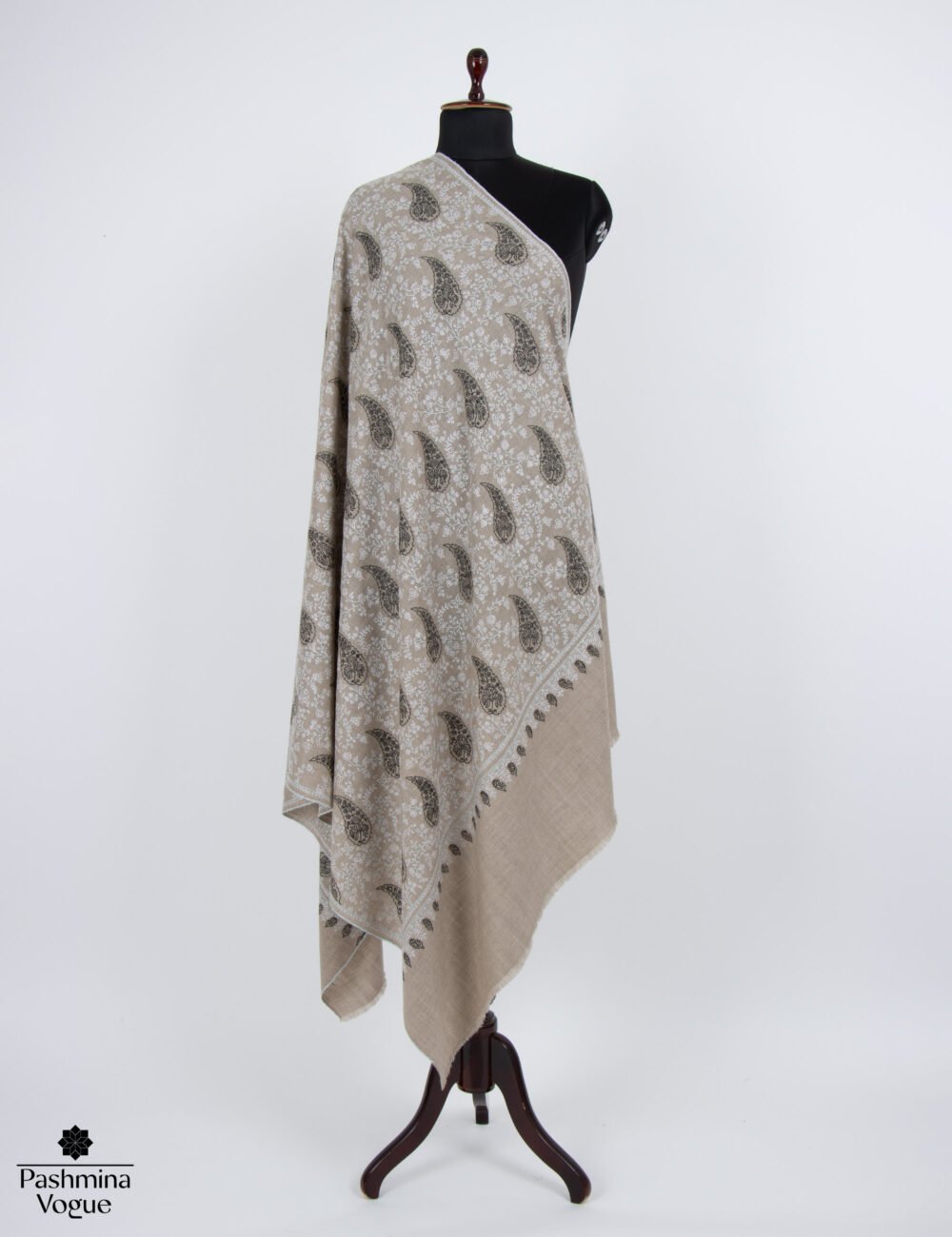 black and gold pashmina