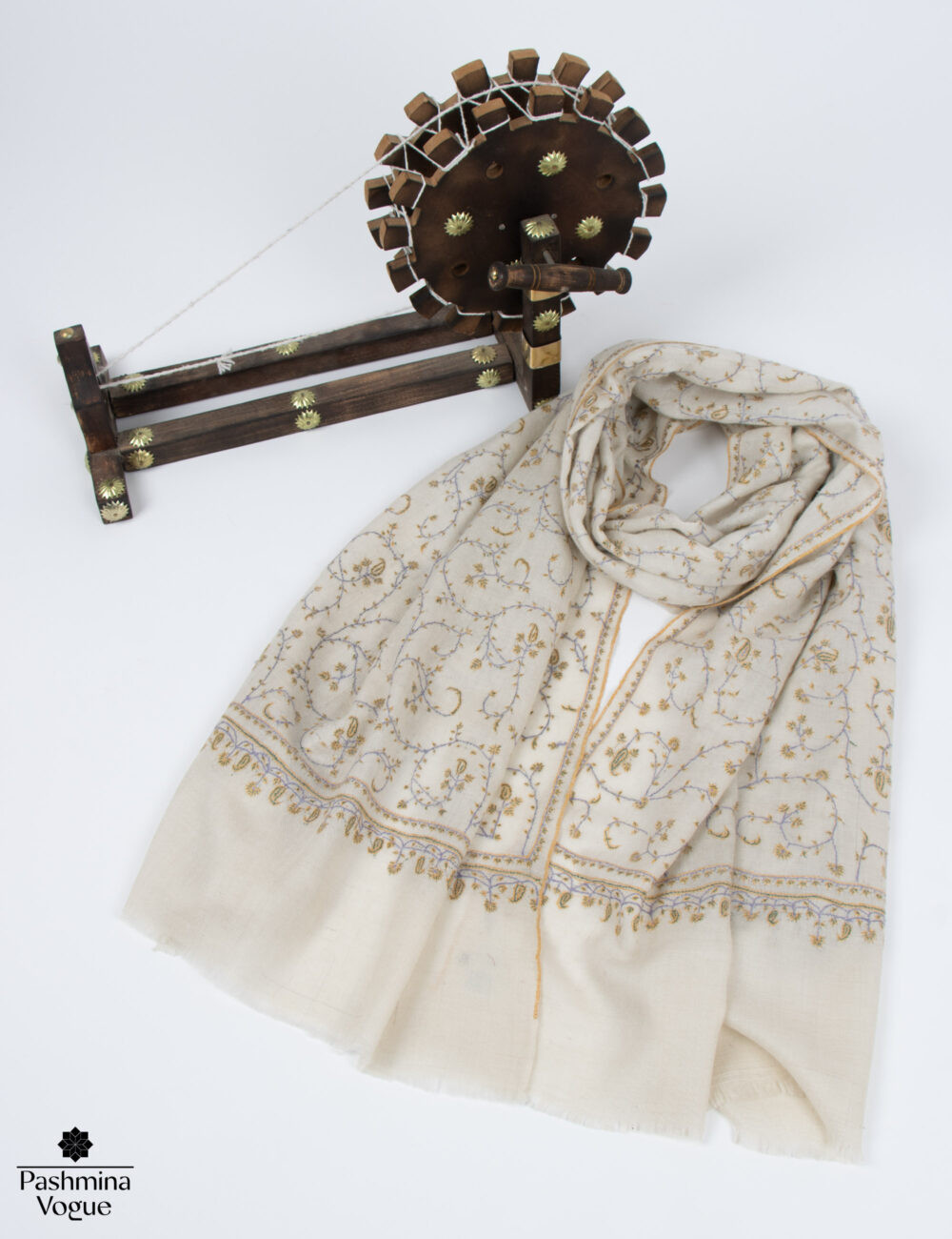 White Kashmiri Sozni Pashmina Shawl