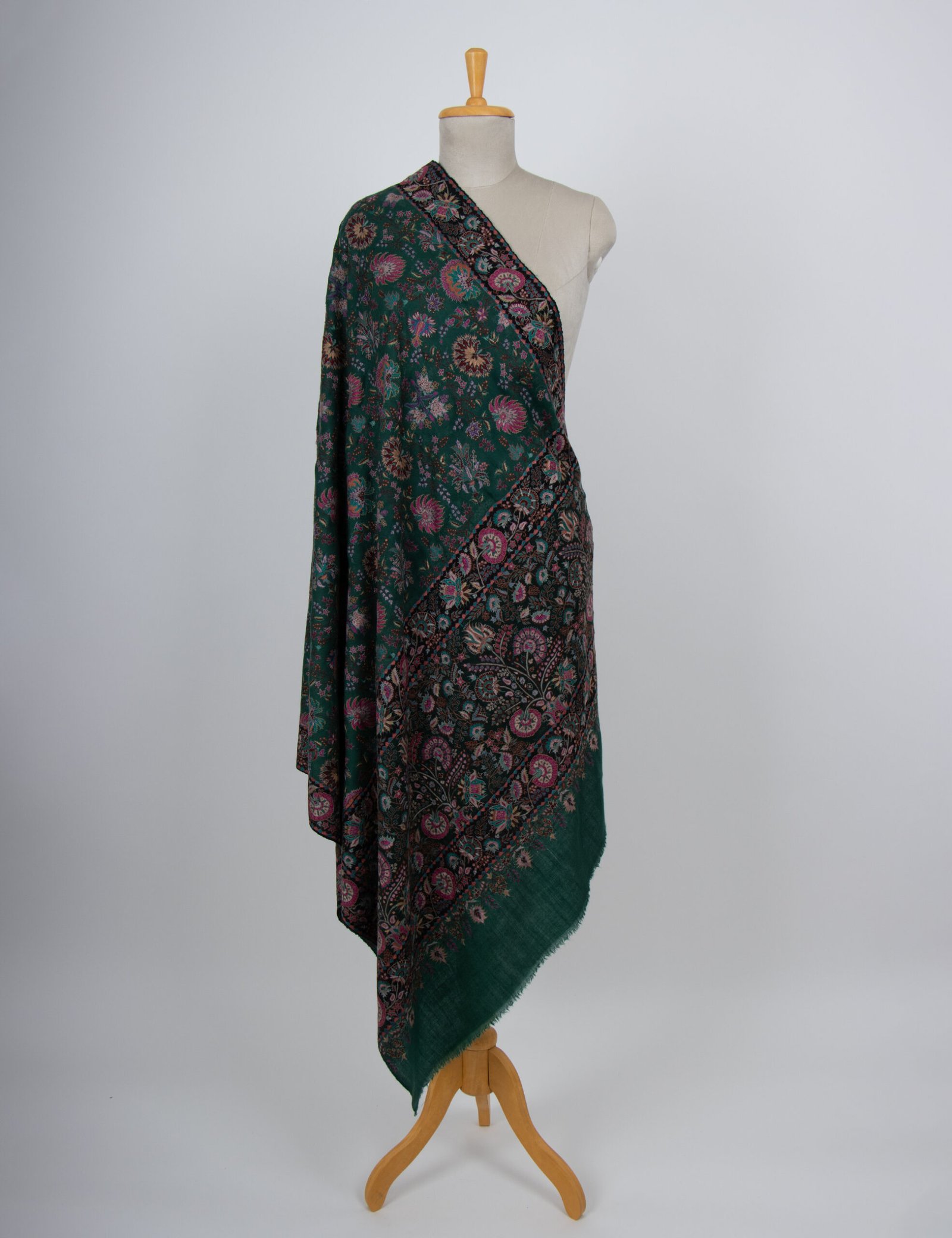 Authentic royal green handmade Jamavar Pashmina shawl with intricate all-over floral weaving by Pashmina Vogue